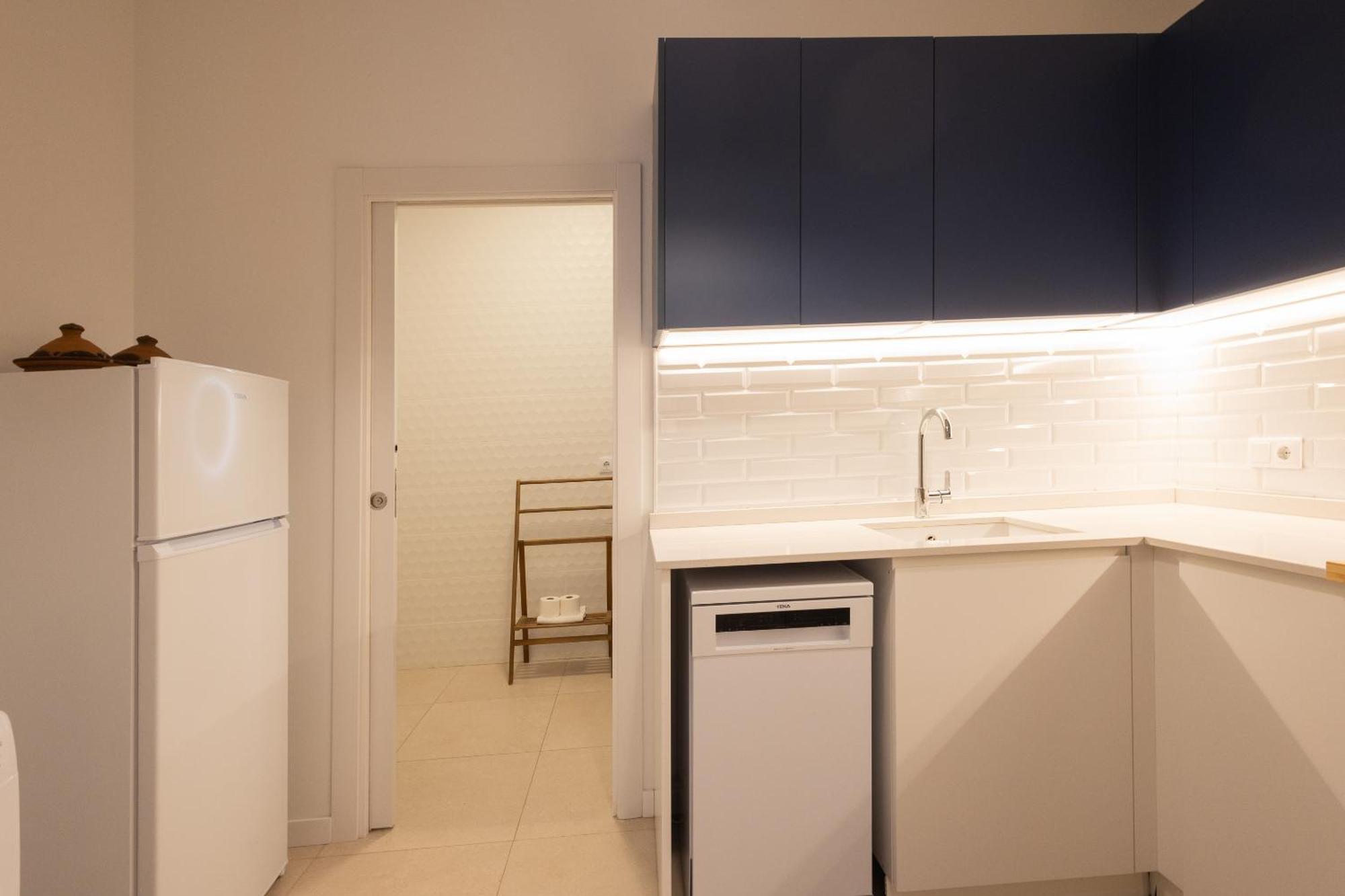 Florit Flats - The Pitiusas Rooms Valencia Bagian luar foto