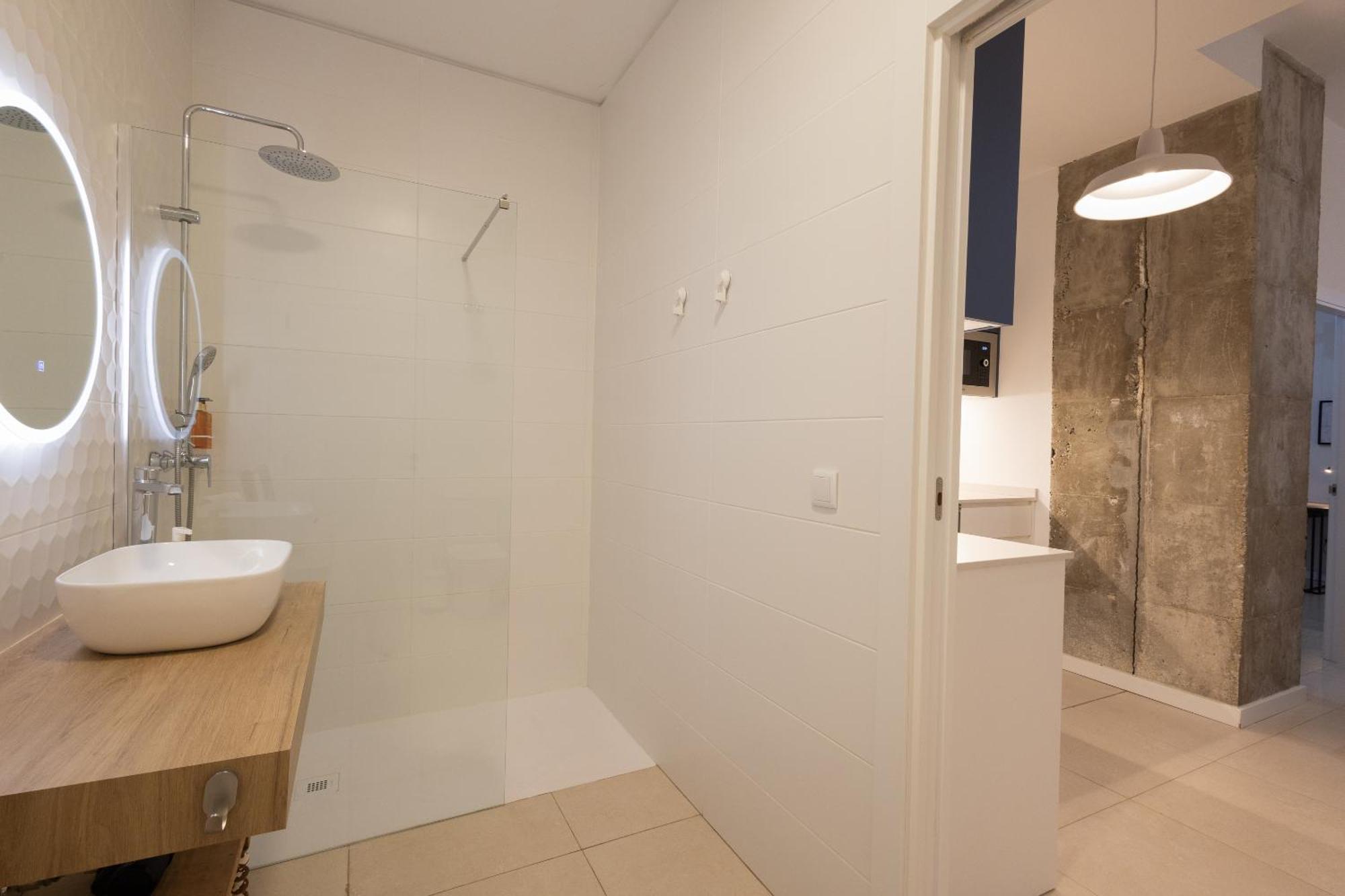 Florit Flats - The Pitiusas Rooms Valencia Bagian luar foto