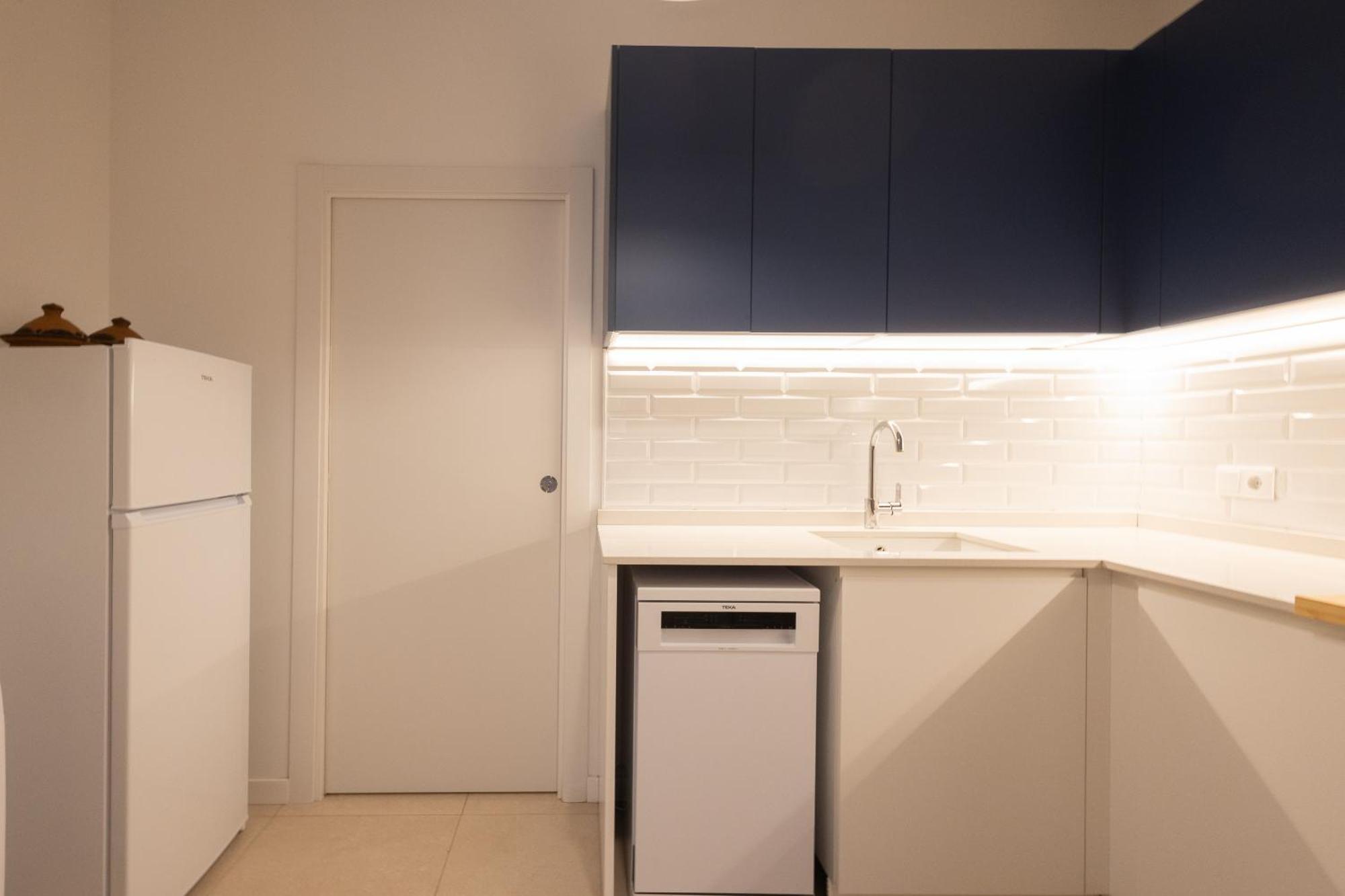 Florit Flats - The Pitiusas Rooms Valencia Bagian luar foto